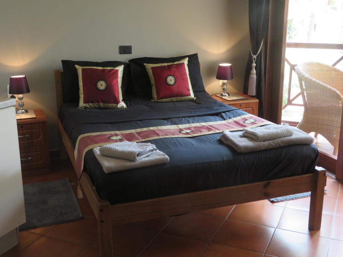 Adults Only Beachfront 1 Bed Studio Apartment In Porto Antigo 2 Santa Maria Sal With Pool Free Wifi & Aircon Ideal Long Stays ภายนอก รูปภาพ